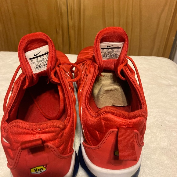 Nike Air Vapormax Plus “USA” University - Picture 6 of 7